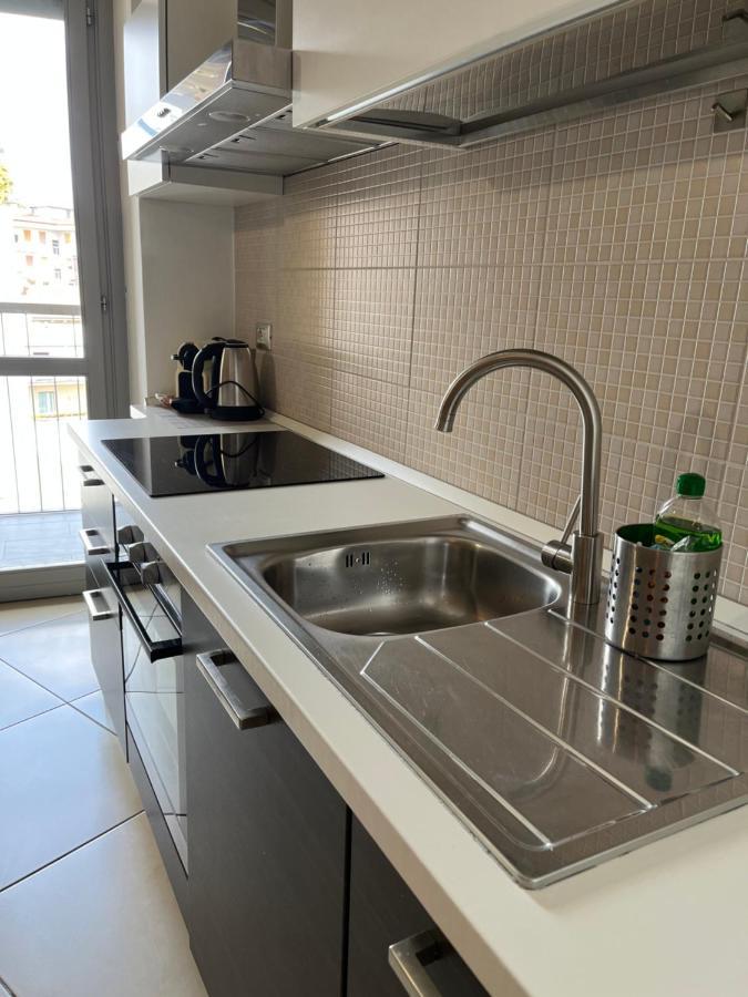 Appartamento Bilocale In Centro - 10Km Da Malpensa Gallarate Esterno foto